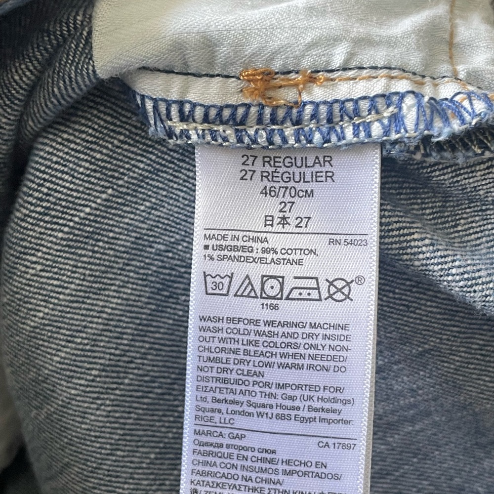 GAP Women's Classic Blue Straight Leg Jeans - Picture 9 of 10